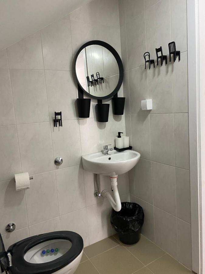 Omis Rooms ปานเชโว ภายนอก รูปภาพ